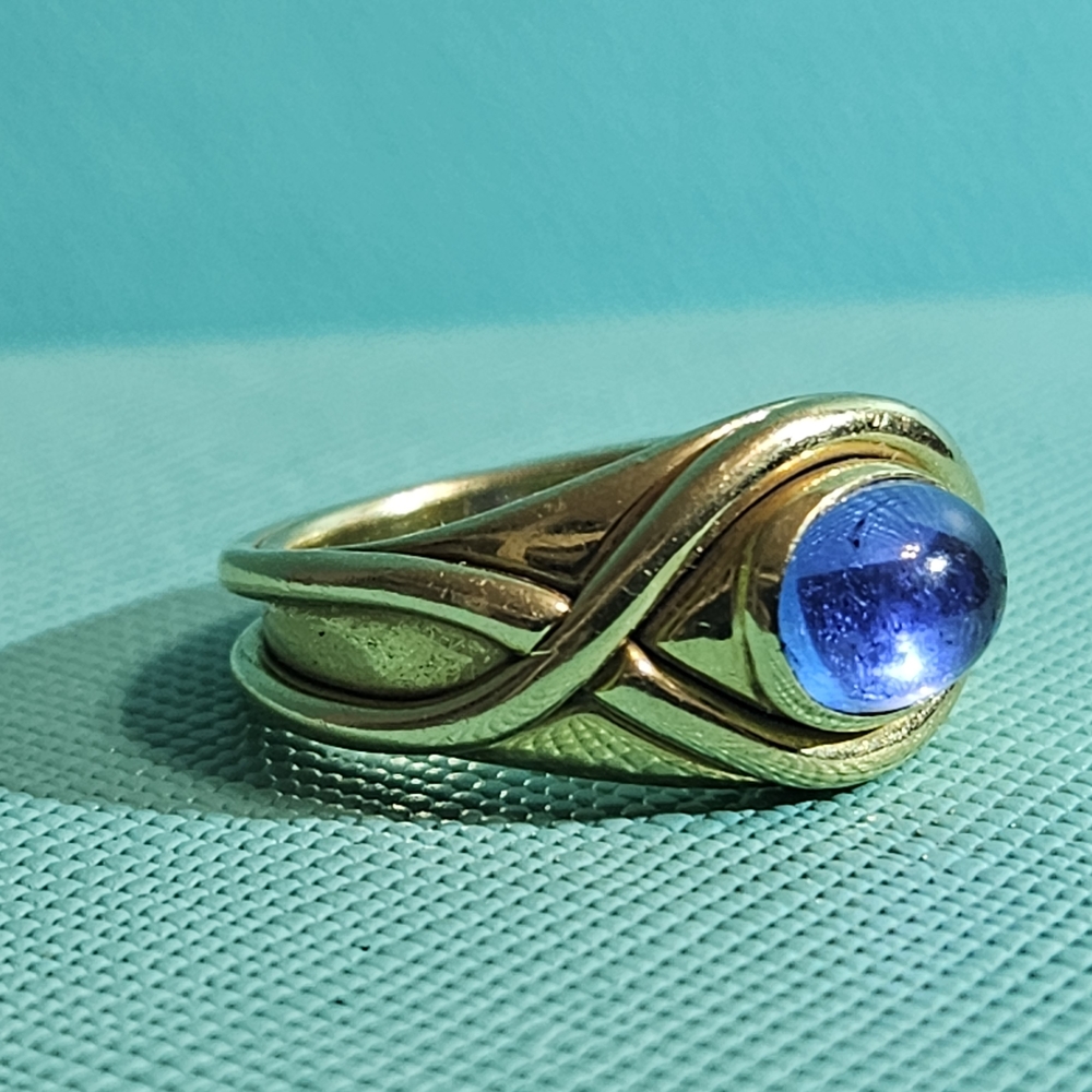 🥰SALE! Tiffany & Co. 18k YG Signature X Cabochon Tanzanite Ring Sz 4.5 RETIRED - Picture 4 of 11